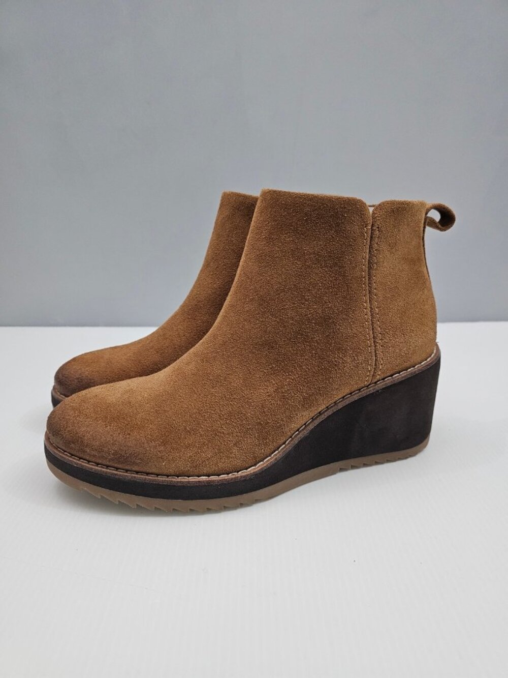 Sofft Eden Waterproof Wedge Ankle Boots Womens 8 Havana Brown Suede NEW